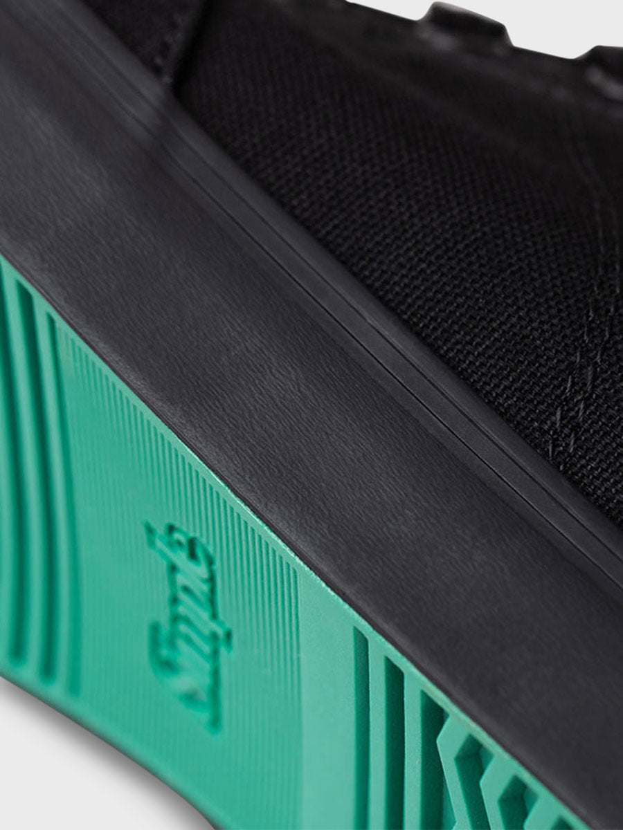 S1 Canvas - Black Black