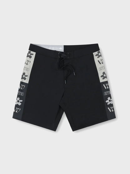  Disclosure 19" Trunk