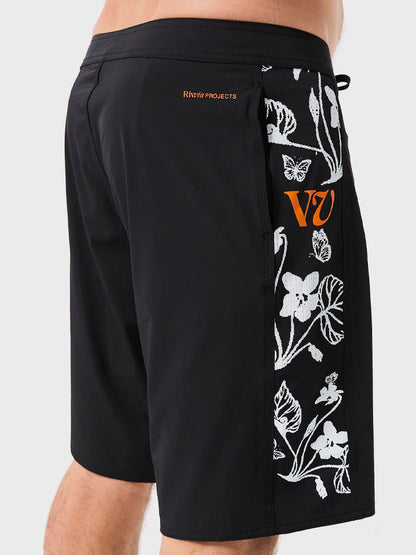 Disclosure Floral Pursuit 19' Trunk