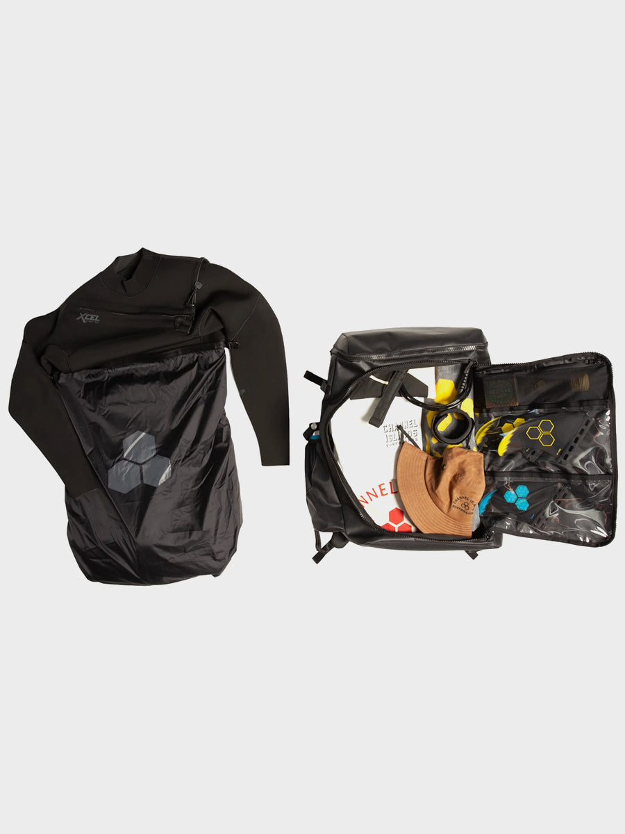  Essentials 40L Surf Pack