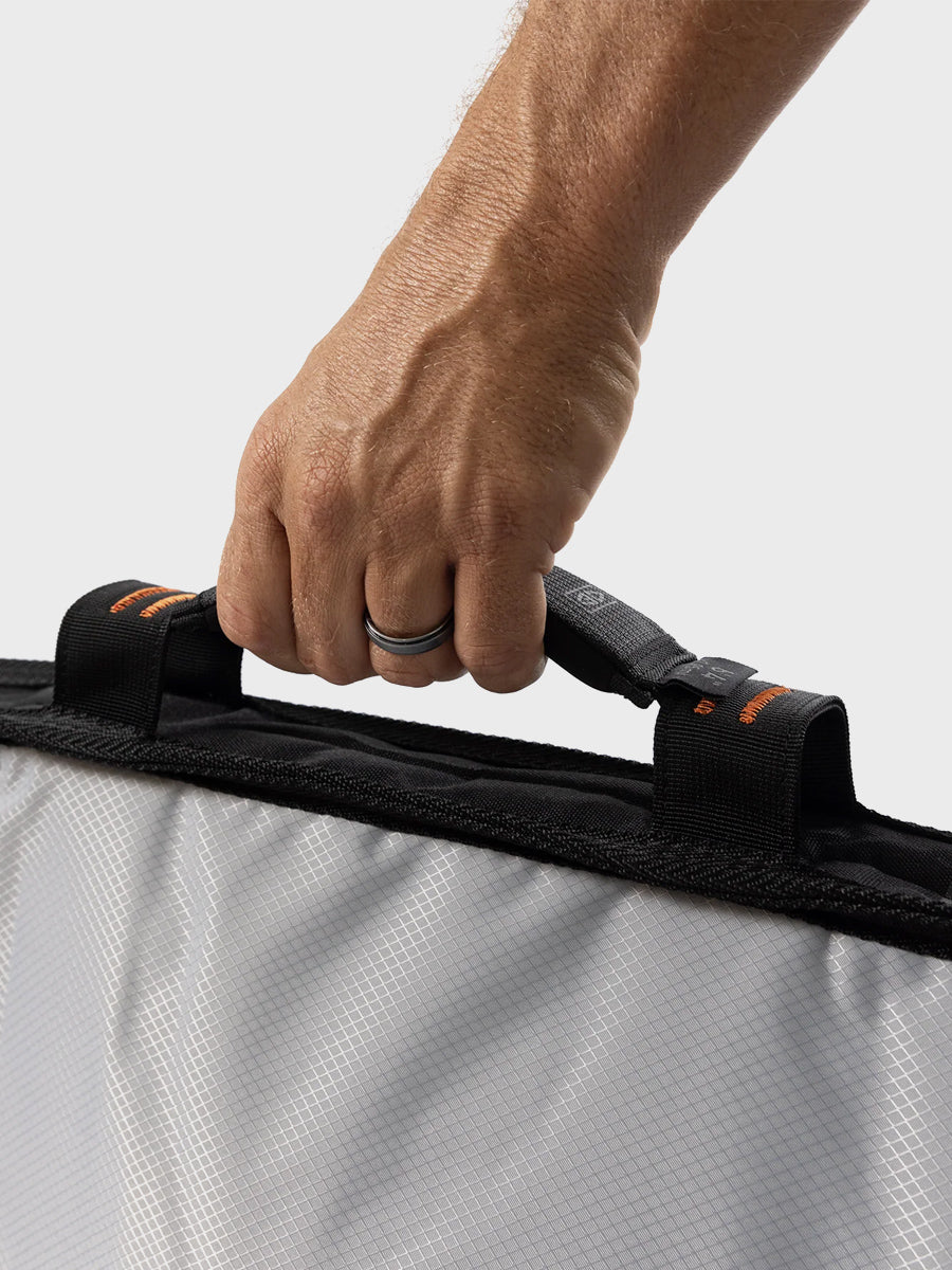  Hypa BW Travel Cover 1