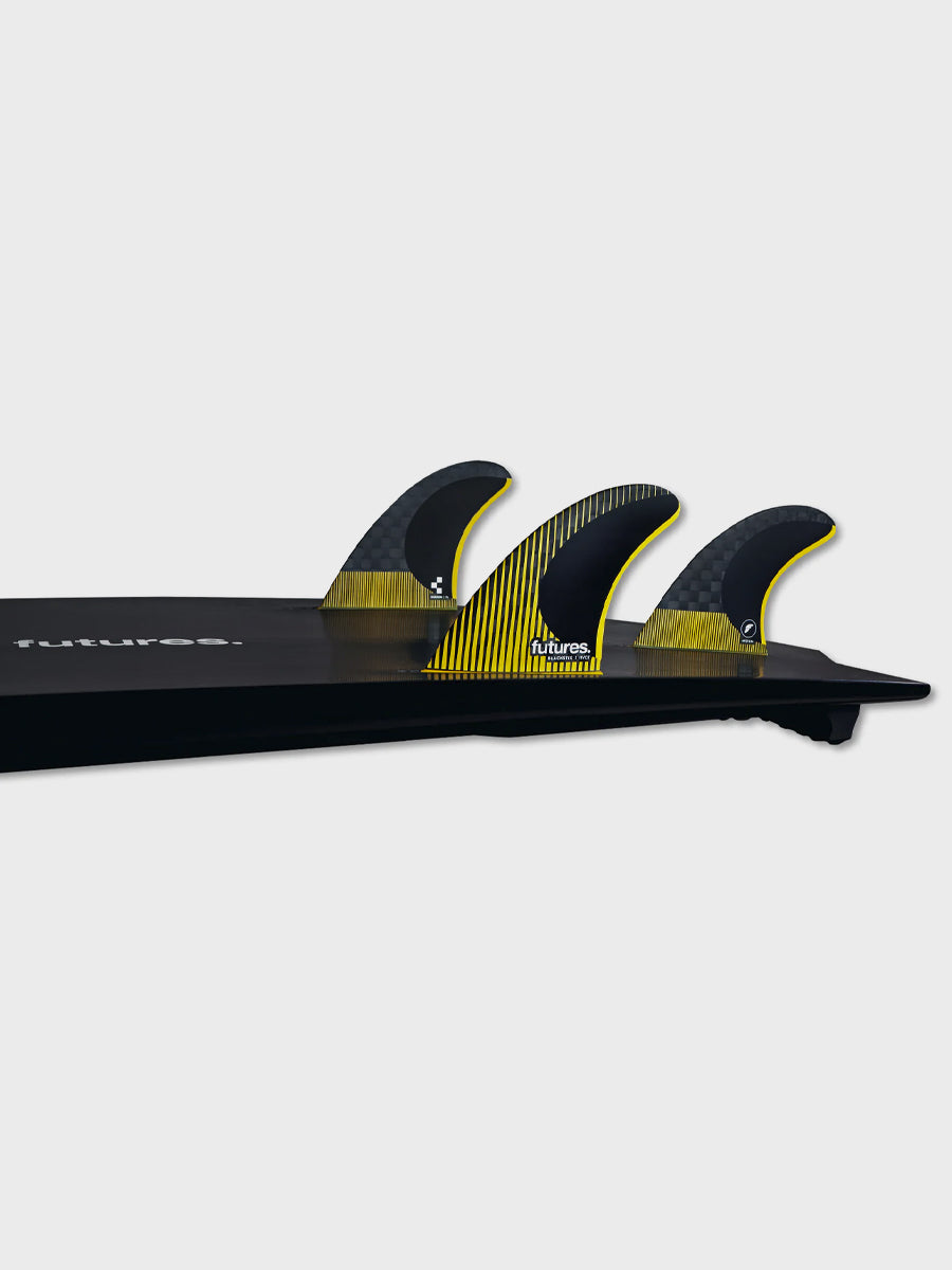  P6 Blackstix Tri Fins (Pivot)