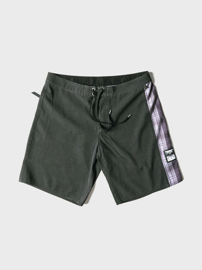  Plaid Control 18.5 Trunk