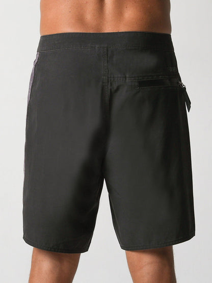  Plaid Control 18.5 Trunk