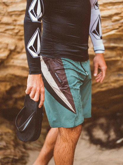 Volcom Surf Vitals J Robinson Mod 20" Boardshort
